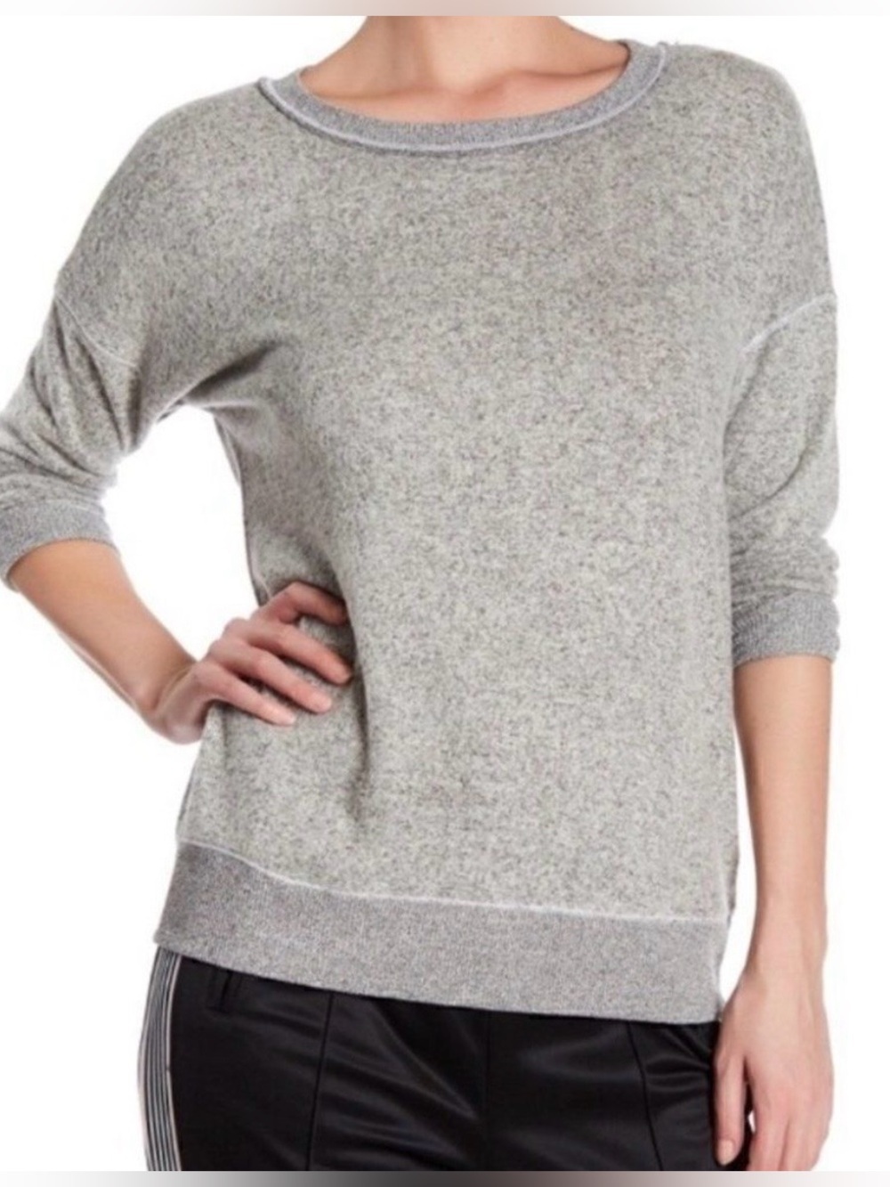 Harlow and Graham 
grey long sleeve woman crew neck pullover size medium